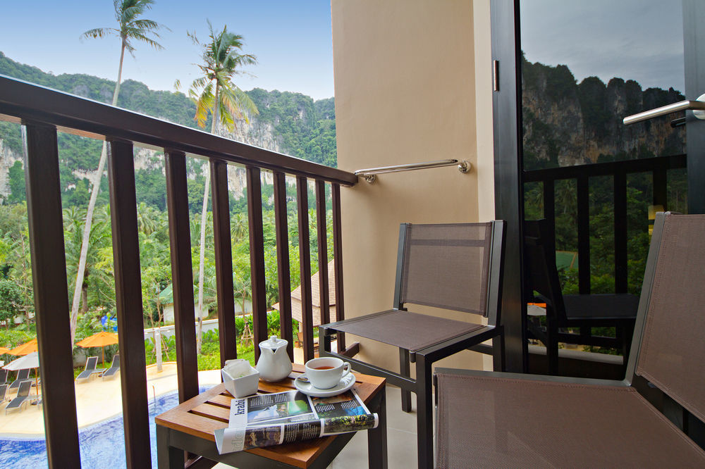 Hotel Ibis Styles Krabi Ao Nang Exterior foto